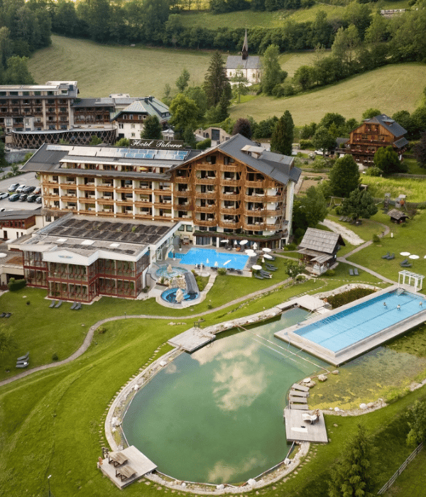 Außenansicht Hotel Pulverer